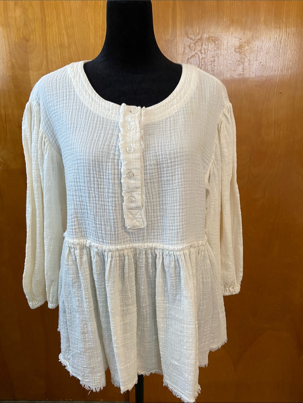 Cato Button Top